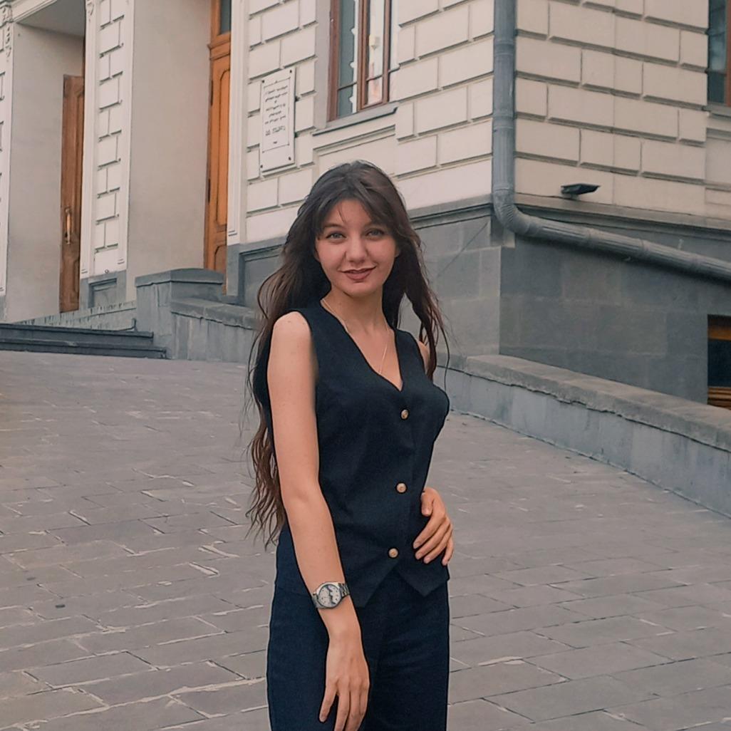 Მარიამ Ხარძიანი